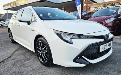 2021/71 TOYOTA COROLLA DESIGN SPORTS TOURING 1.8 PETROL/HYBRID ESTATE