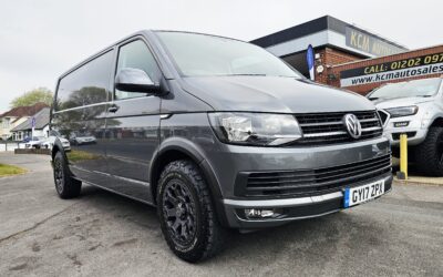 2017 VOLKSWAGEN TRANSPORTER HIGHLINE 2.0 TDI T30 BLUEMOTION TECH PANEL VAN 5 DOOR DIESEL MANUAL FWD LWB EURO 6 S/S 150 PS WITH ONLY 1 OWNER FROM NEW COVERED 69,477