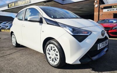 2020 TOYOTA AYGO X-PLAY 1.0 LITRE AUTOMATIC PETROL CVT 5 DOOR HATCHBACK