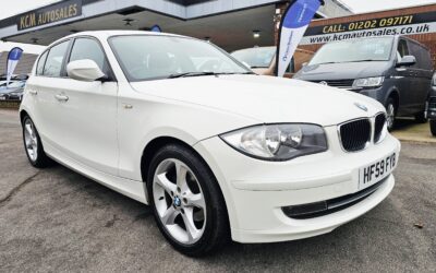 2009/59 BMW 118D SPORT 2.0 LITRE AUTOMATIC DIESEL HATCHBACK. ONLY COVERED 58,868K MILES.
