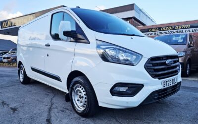 2023 FORD TRANSIT 300 CUSTOM TREND. 1 OWNER FROM NEW COVERED 117,001K MILES